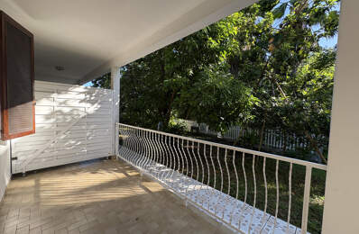 STUDIO MEUBLE GOSIER — photo du bien