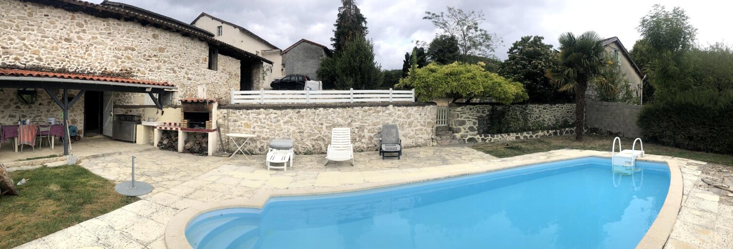 Maison 3 Pièces 88 m² à vendre à Saint-Santin-de-Maurs (15600)