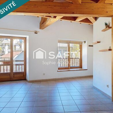 Appartement 4 pièces 220000 €