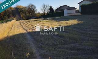 Terrain  580 m² à vendre à Manziat (01570)