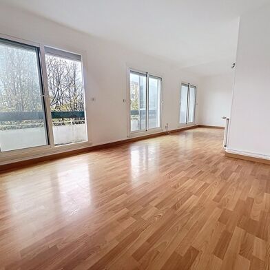 Appartement 5 pièces 158000 €