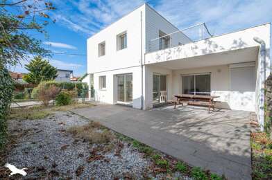 Maison 5 pièces 426465 €