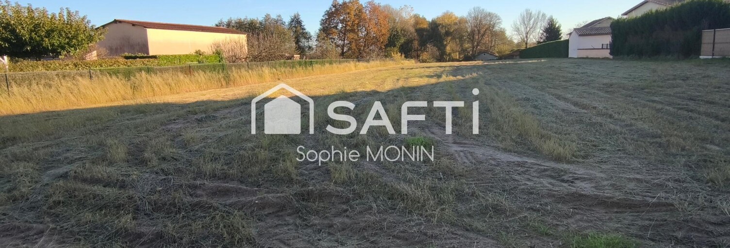 Terrain  2528 m² à vendre à Manziat (01570)