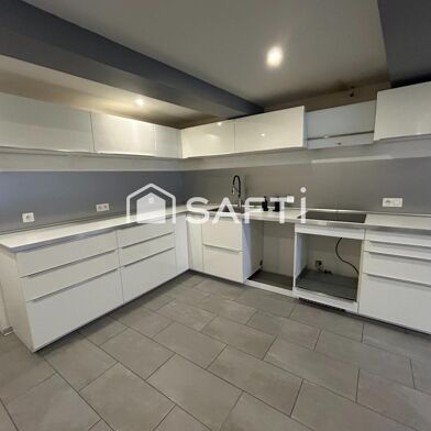 Appartement 3 pièces 135000 €