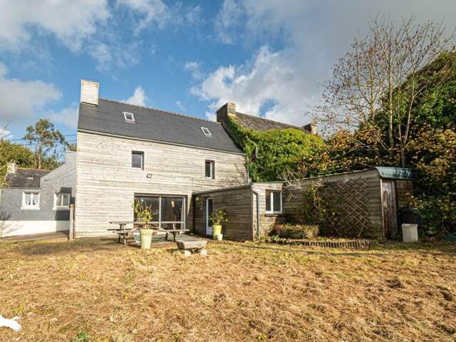 Maison 5 pièces 133 m² à Saint-Thégonnec Loc-Eguiner — photo du bien