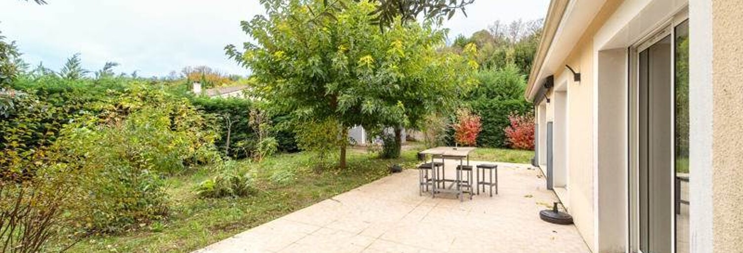 Maison 4 Pièces 73 m² à vendre à Bourg (33710)