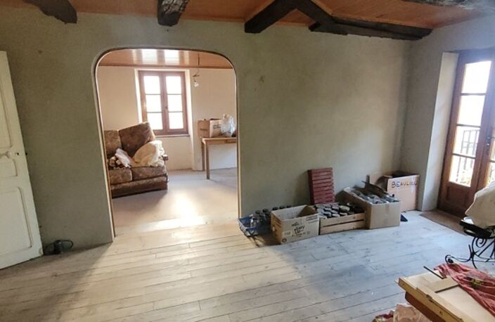 Maison de bourg de 5 pièces principales — photo 2