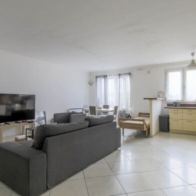 Appartement 5 pièces 330000 €