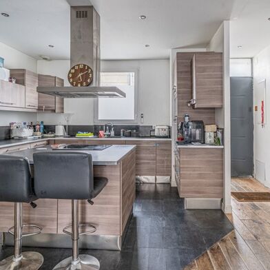 Maison 4 pièces 452790 €