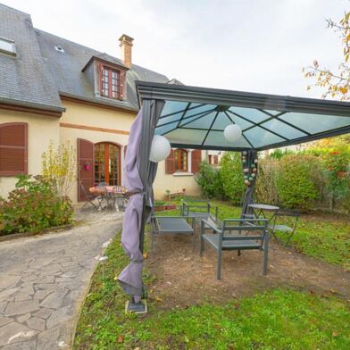 Maison 7 pièces 596500 €