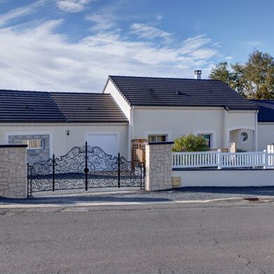 Maison 5 pièces 293216 €