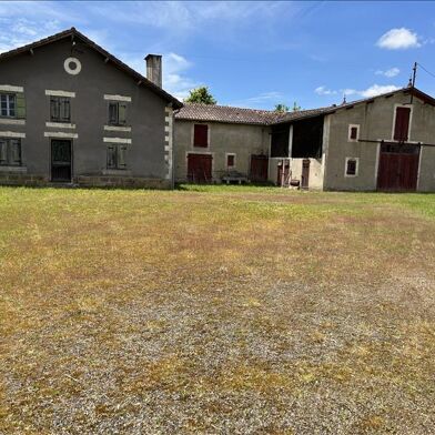 Maison 2 pièces 99800 €