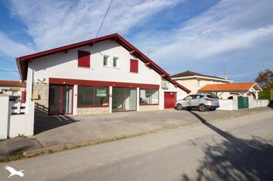 Immeuble  958640 €