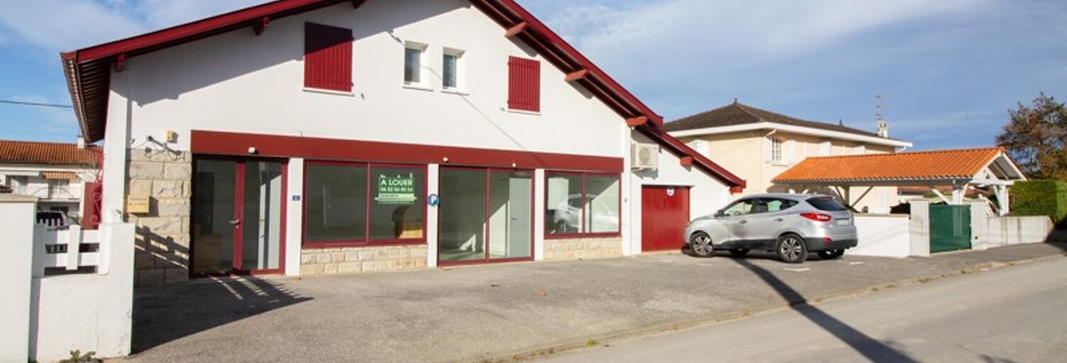 Immeuble   m² à vendre à Saint-Palais (64120)