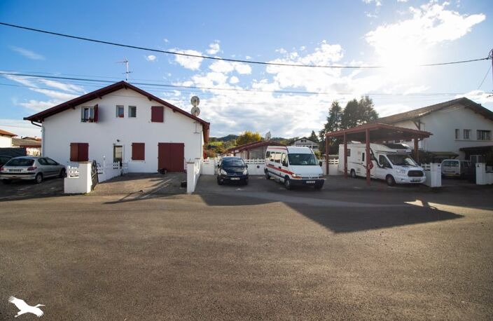 Vente immeuble   Saint-Palais (64120) — photo 2