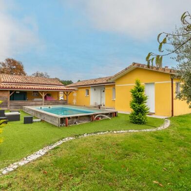 Maison 5 pièces 307000 €