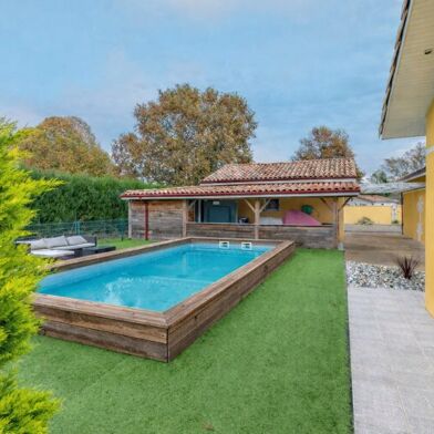 Maison 5 pièces 296500 €