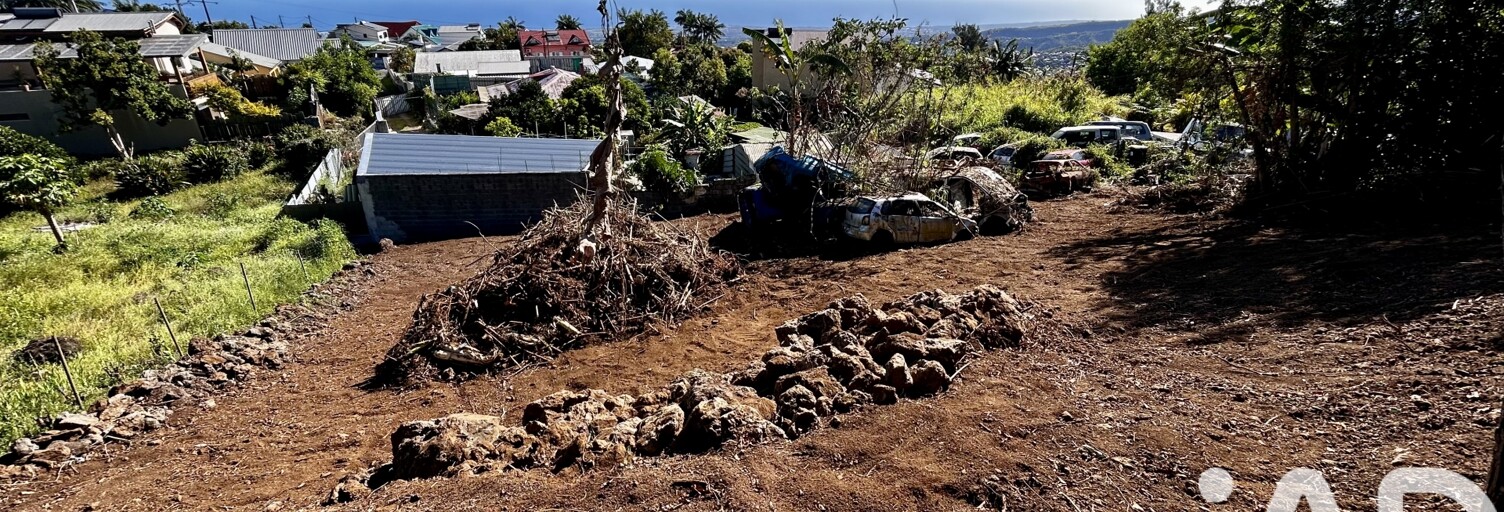 Terrain  746 m² à vendre à Le Tampon (97430)