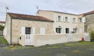 Immeuble   m² à vendre à Chaniers (17610)