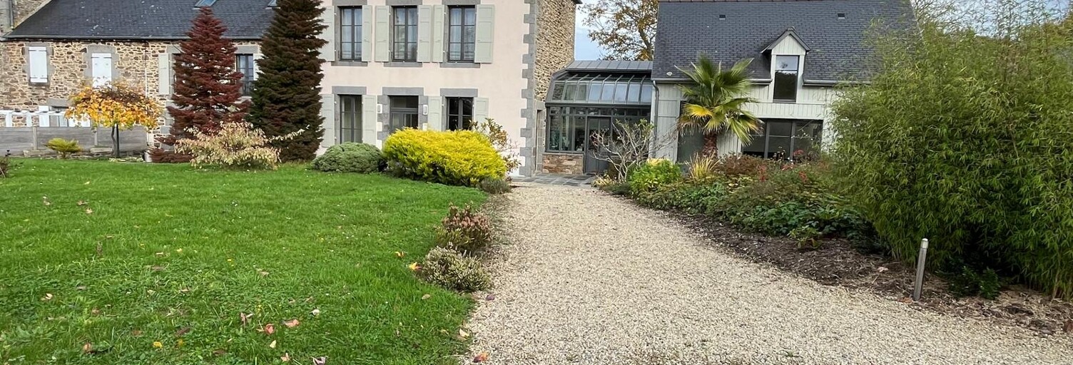 Maison 7 Pièces 350 m² à vendre à La Ville-ès-Nonais (35430)