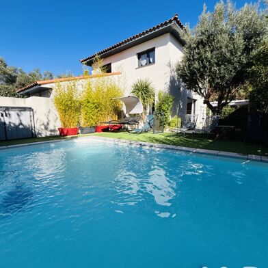 Maison 5 pièces 469000 €