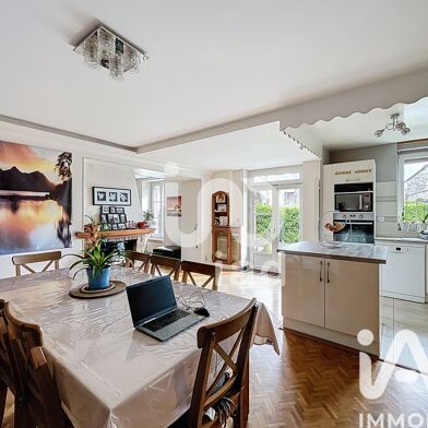 Immeuble  434900 €