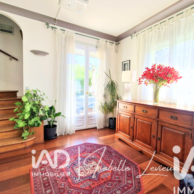 Maison 6 pièces 720000 €