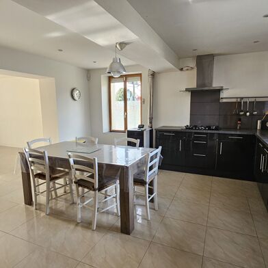 Maison 6 pièces 250000 €