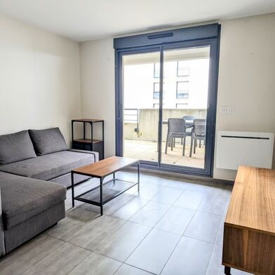 Appartement 3 pièces 940 €