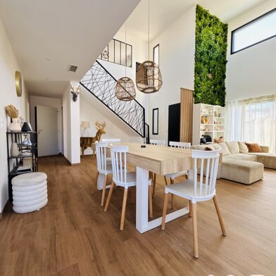 Maison 5 pièces 360000 €