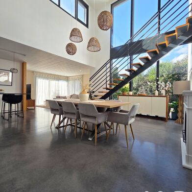 Maison 5 pièces 499000 €