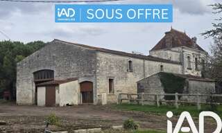 Maison 8 Pièces 240 m² à vendre à Romegoux (17250)