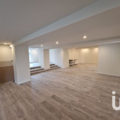 Maison 11 pièces 210000 €