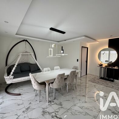 Maison 5 pièces 392000 €