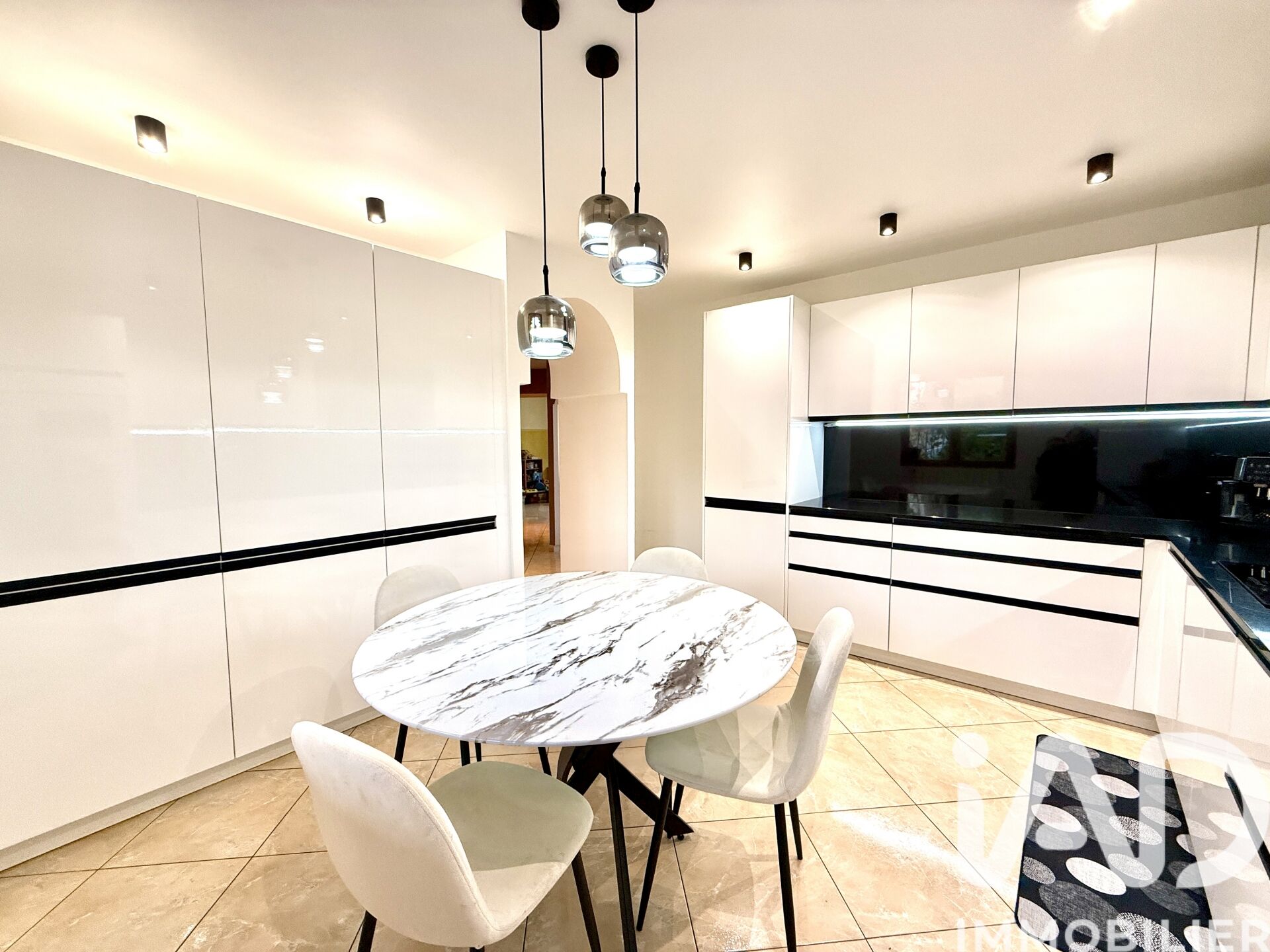 Vente Maison/villa 6 pièces - Photo 2