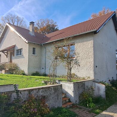 Maison 7 pièces 289000 €