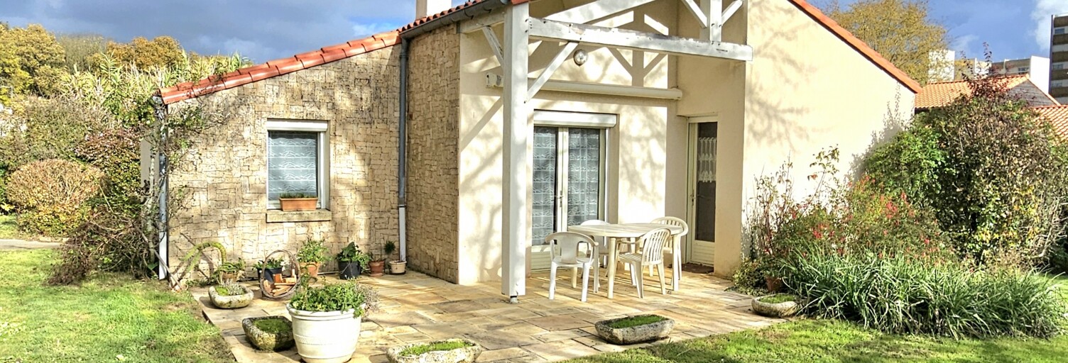 Maison 6 Pièces 88 m² à vendre à Les Herbiers (85500)