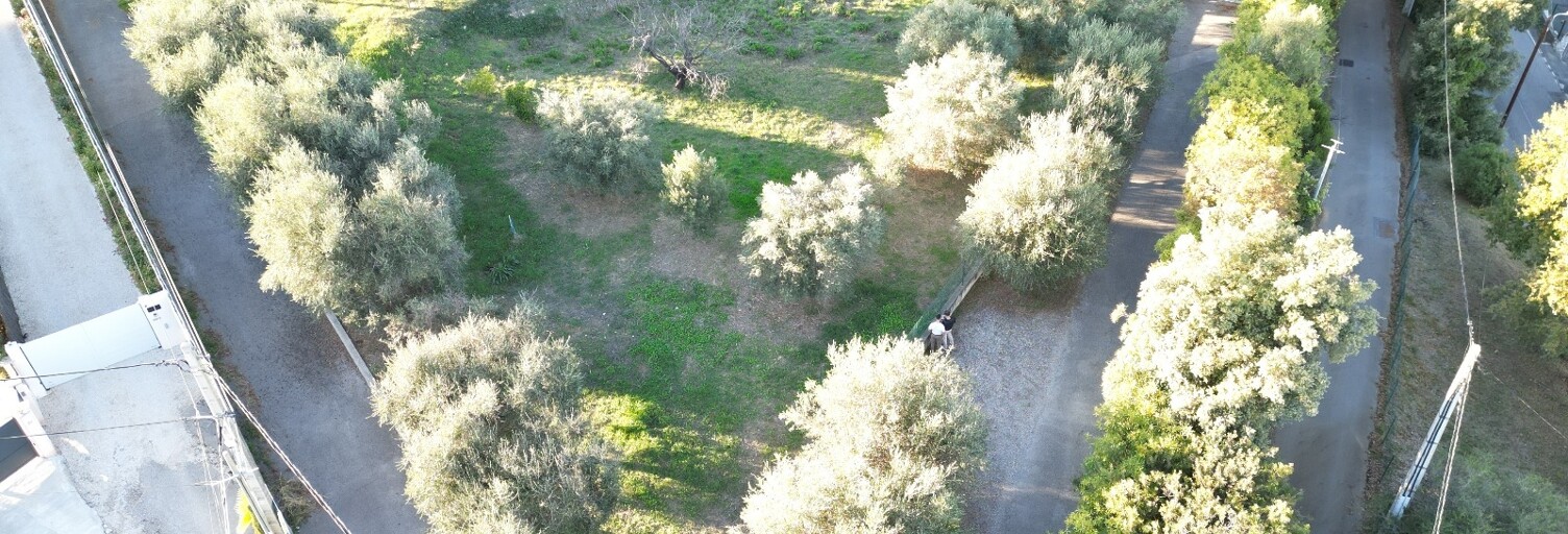 Terrain  869 m² à vendre à Saint-Laurent-du-Var (06700)