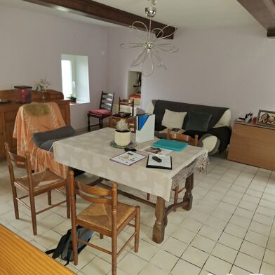 Maison 7 pièces 157000 €