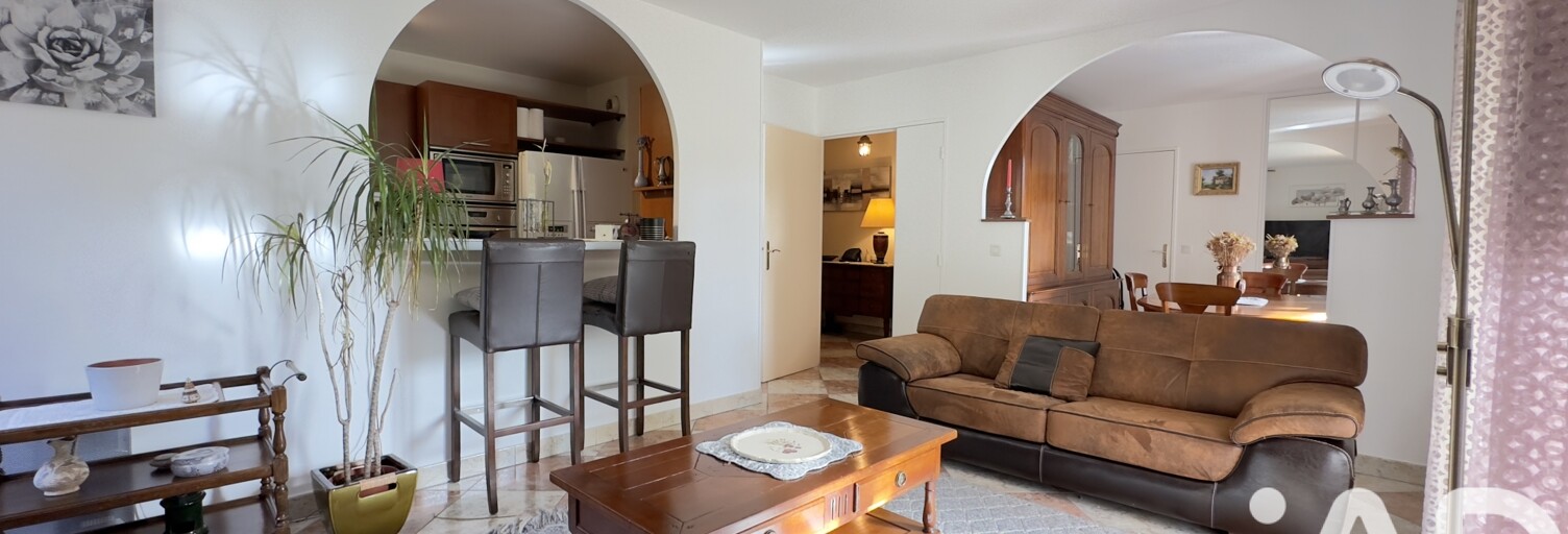 Appartement 5 Pièces 91 m² à vendre à Élancourt (78990)