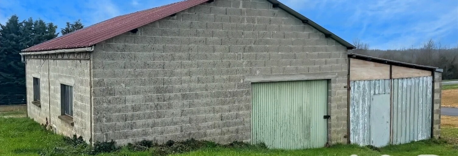 Garage  134 m² à vendre à Saint-Sornin (16220)