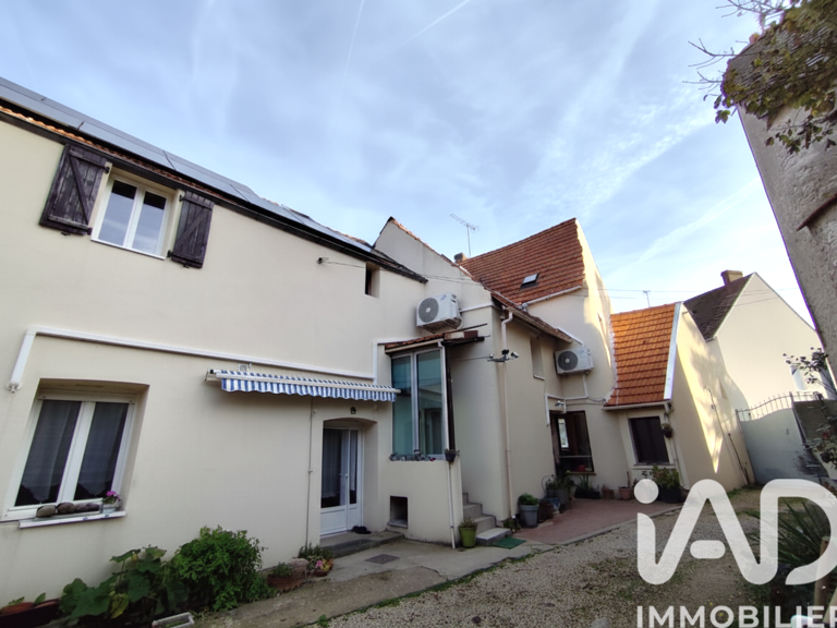 Vente Maison/villa 9 pièces — photo 1