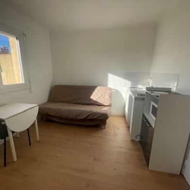 Appartement 1 pièces 350 €