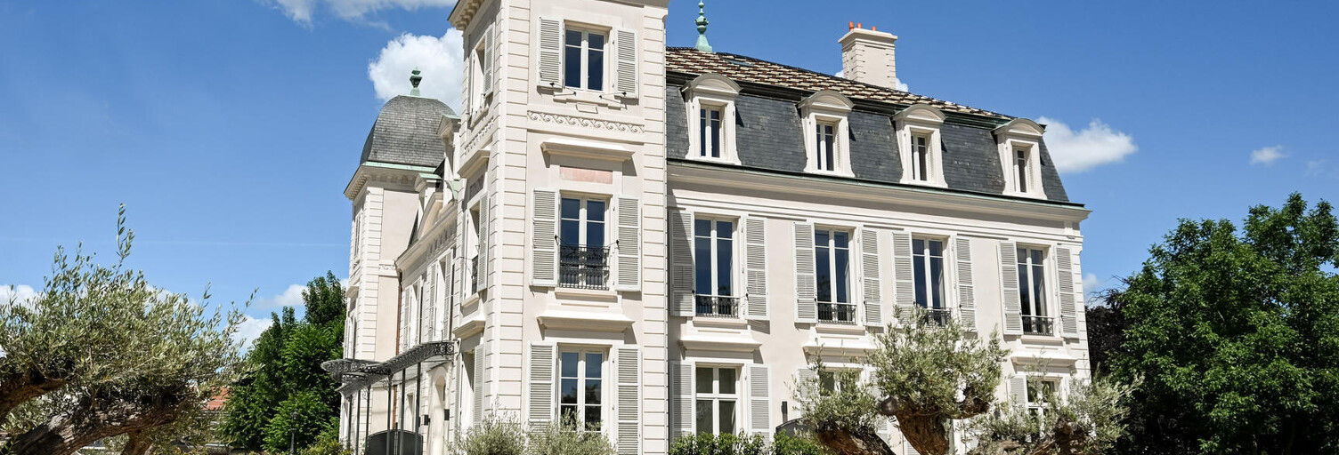 Appartement 4 Pièces 155 m² à louer à Saint-Cyr-au-Mont-d'Or (69450)