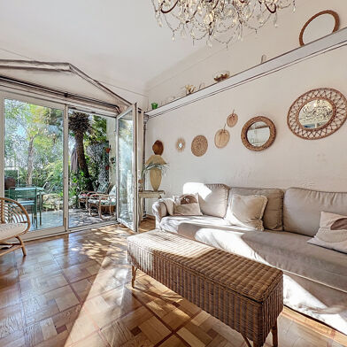 Appartement 3 pièces 571680 €