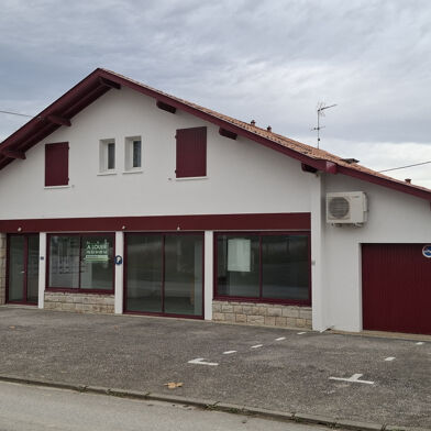 Immeuble  956000 €