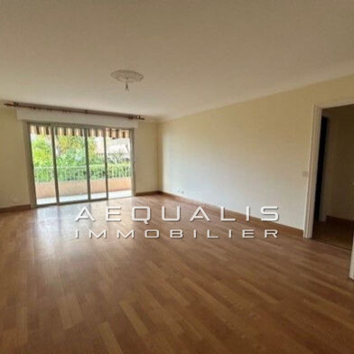 Appartement 3 pièces 1349 €