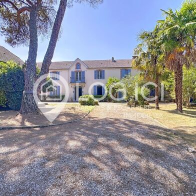 Maison 13 pièces 470000 €