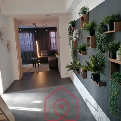 Immeuble  297000 €