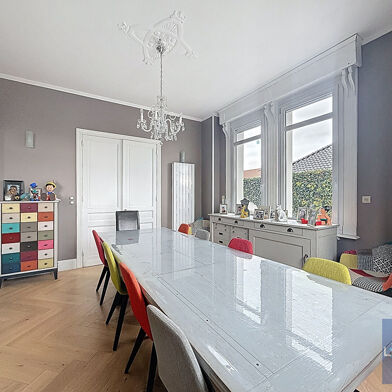 Maison 8 pièces 319800 €